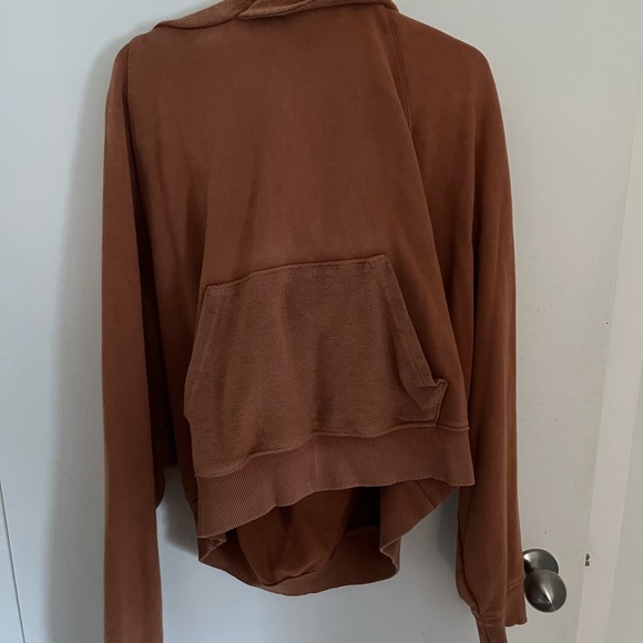 Aerie Luxe Inside Out Cropped Hoodie - Picture 5 of 5